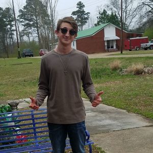 Meet your Posher, Wesley